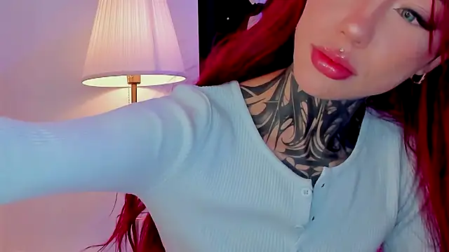 NinaVall online show from November 20, 12:22 am