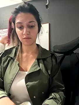 Isabella Varella online show from November 12, 12:58 pm