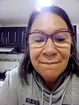 victoria wayne online show from March 25, 10:07 am