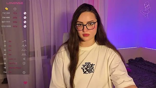 MiraLuccian online show from September 17, 7:34 pm