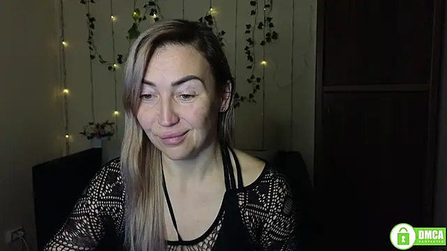 Kiss julli88I online show from December 21, 6:34 pm