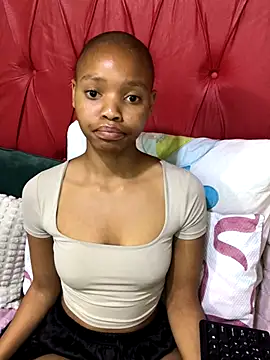 BondiBitch online show from October 8, 11:42 pm