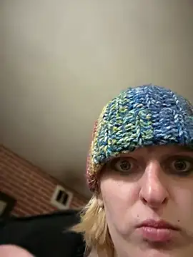 KITTYBOOBOOFUXX online show from February 22, 6:58 am