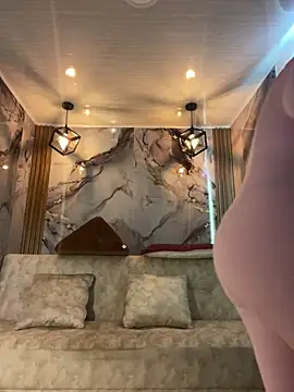 victoriacooper21 online show from February 17, 10:20 pm