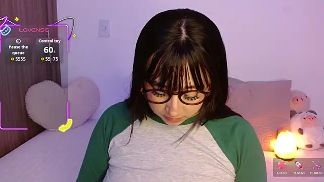 Oliviargf online show from September 29, 12:38 am