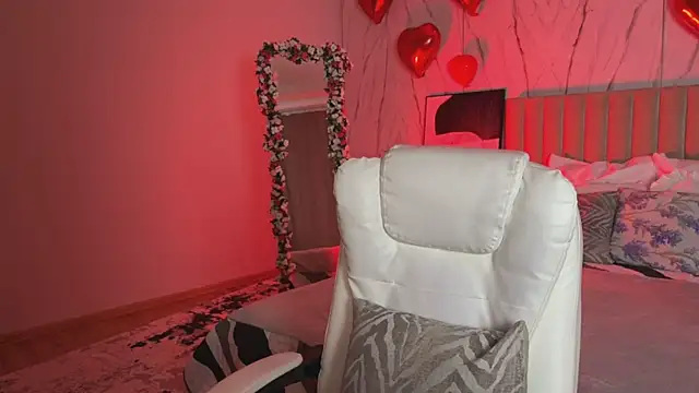  Vikky Moon  online show from March 14, 1:17 am