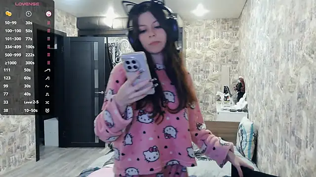 RendyDow online show from November 22, 8:50 am