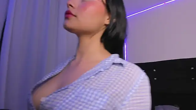 Snapshot of Heli-kowski chatting on October 12, 4:48 am Heli-kowski online show from October 12, 4:48 am