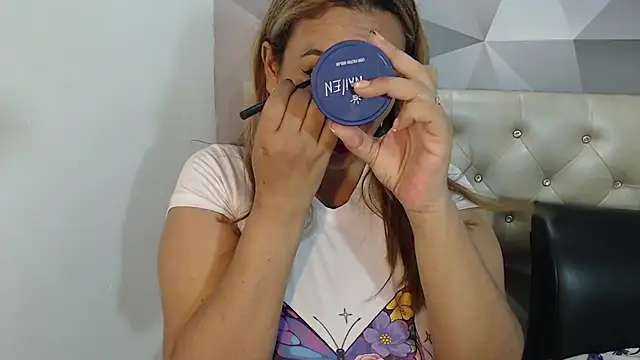 Milf-Prettyboobs online show from January 10, 6:23 pm