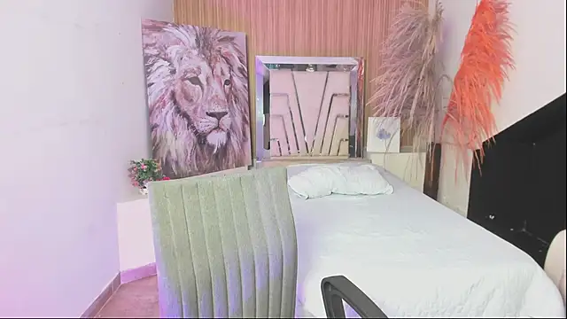 VanessaScott  online show from January 17, 5:04 am