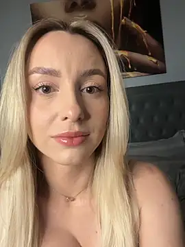 AlexisWhit online show from January 17, 7:38 am