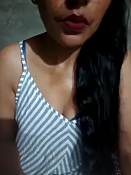 Snapshot of Shurbhi-Sharma chatting on September 15, 4:04 pm Shurbhi-Sharma online show from September 15, 4:04 pm