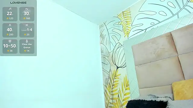 sexyvioletvalerious online show from February 6, 8:07 am