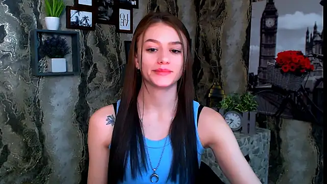 LanaTey online show from February 27, 7:35 pm