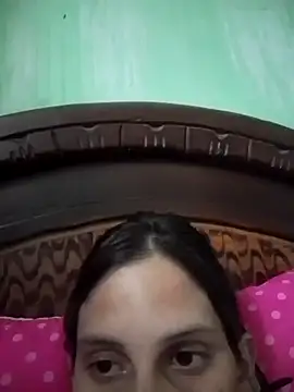 Snapshot of VictoriaLuxe chatting on October 29, 1:10 am VictoriaLuxe online show from October 29, 1:10 am