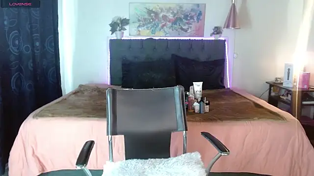 mia velvet1 online show from November 5, 1:49 pm