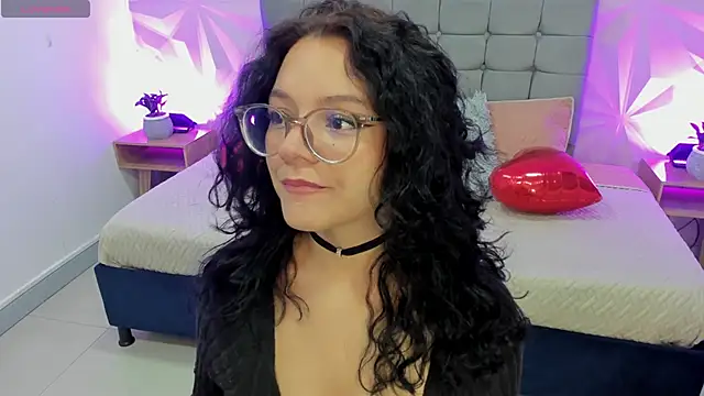 jenn cg online show from April 20, 8:45 pm