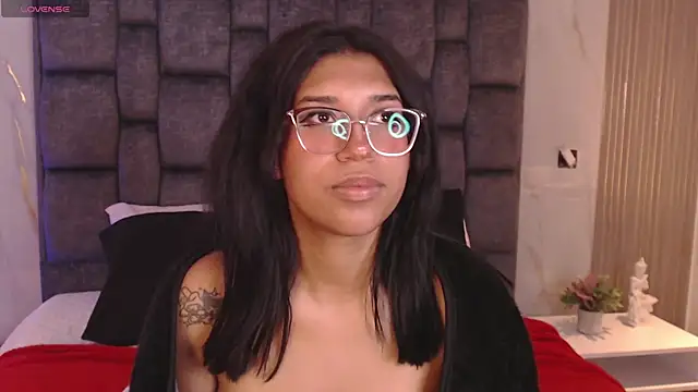 Karin Ks online show from February 15, 4:04 am