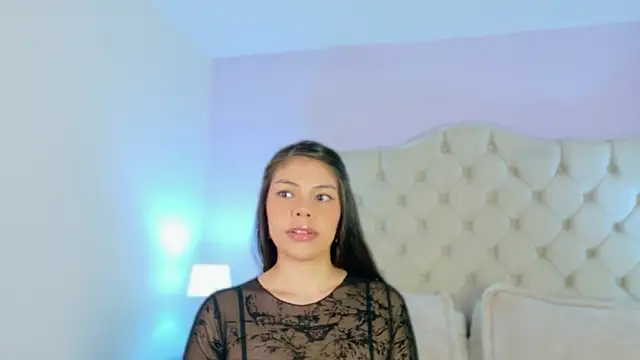 CarolineNasty online show from March 25, 8:01 pm