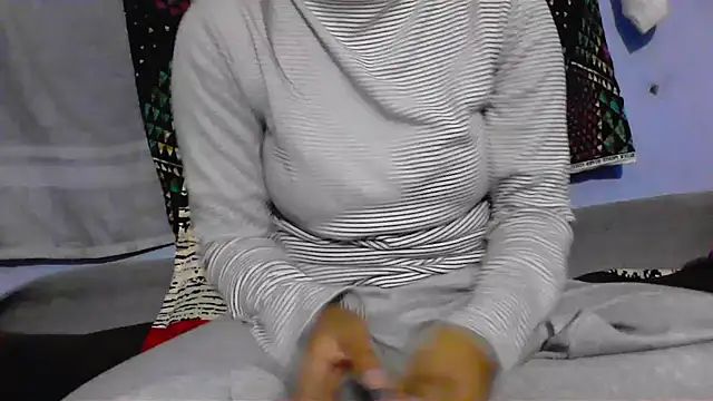 LAYLA 600 online show from November 21, 11:23 am