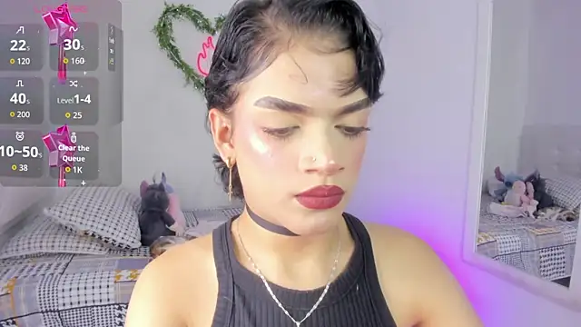 Brithanycullen online show from March 24, 4:18 am