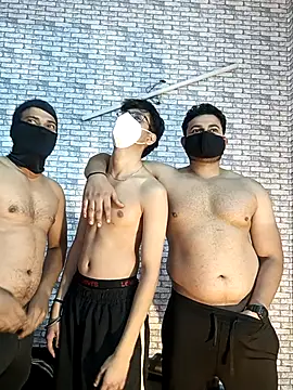 sumitsharma72 online show from November 14, 5:46 pm