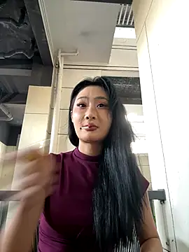 linger-23 online show from September 11, 7:20 am