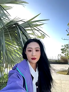 linger-23 online show from November 29, 7:01 am