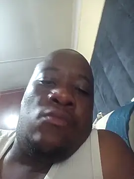 Mmoledi09 online show from November 14, 5:02 pm