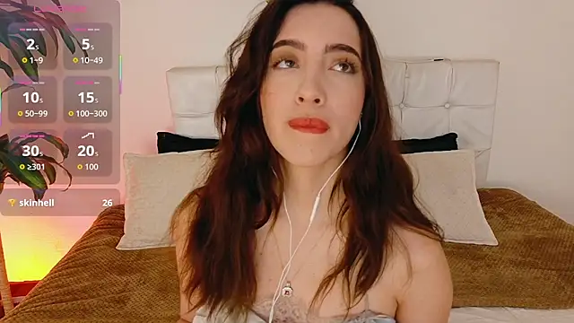 Rebbecawhite meow online show from September 14, 5:11 pm