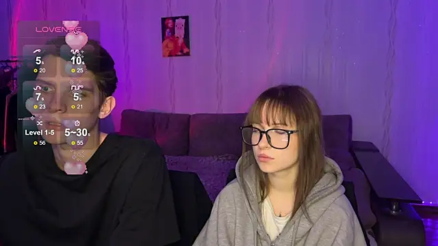 Romanhavesweetydick777 online show from November 21, 3:58 pm