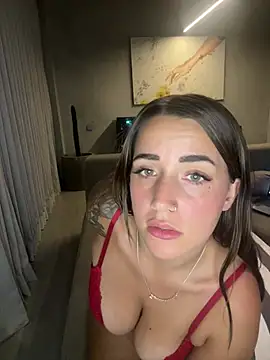 DarkVelvet online show from March 17, 1:48 pm