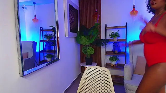 Coral Lise online show from October 9, 1:59 pm