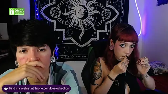 lovelockedlips online show from September 26, 4:10 am