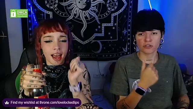 lovelockedlips online show from September 27, 4:19 am