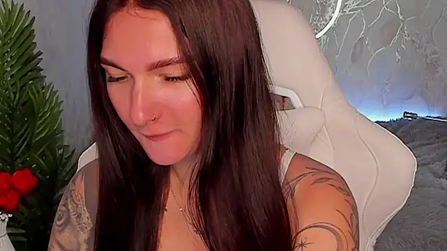babyisperfect online show from July 7, 1:41 am