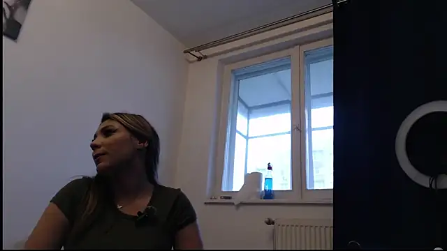 Snapshot of Natasha_Cameron22 chatting on October 7, 11:25 am Natasha Cameron22 online show from October 7, 11:25 am
