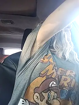 Ninfomom online show from November 21, 9:50 pm