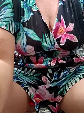 emiliemilf online show from November 14, 2:33 am