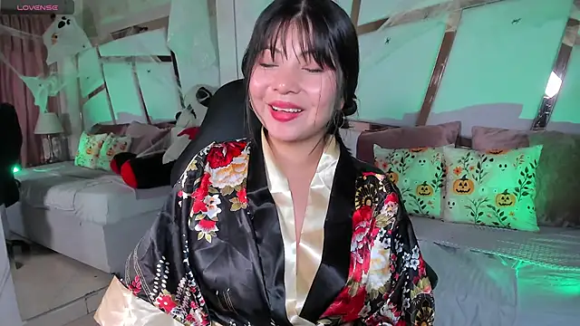 abby roux online show from November 1, 4:38 am