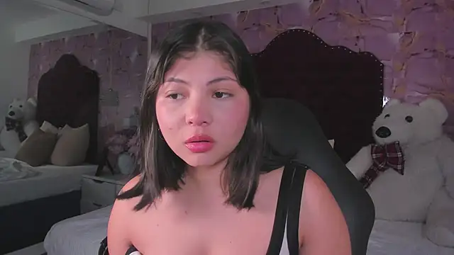 abby roux online show from November 15, 9:43 am