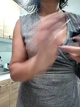 Amadamilf1980 online show from March 24, 2:33 pm