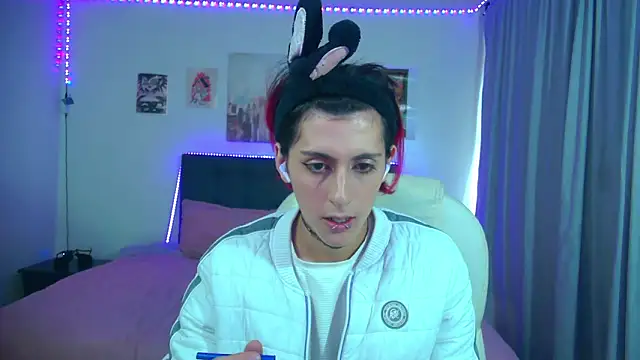 goth minerva online show from April 2, 2:03 pm