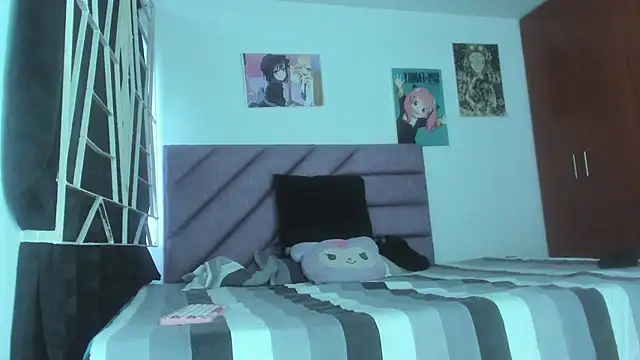 KARINNA  RAVEN online show from January 31, 10:41 pm