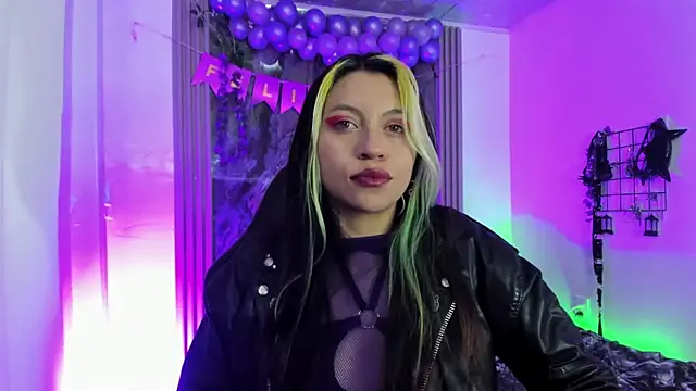 midory  online show from November 27, 7:22 am