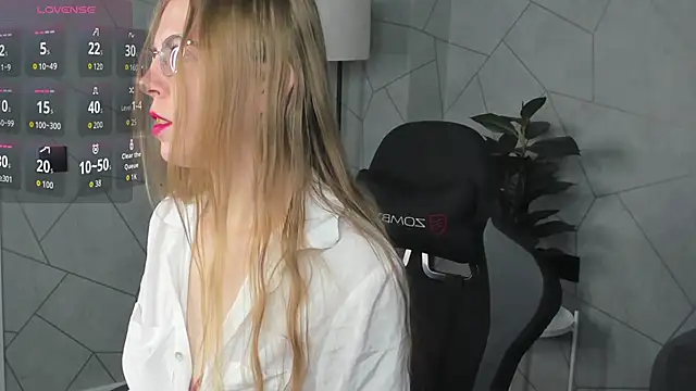 Joann Shermann online show from November 14, 1:16 am