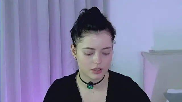 AshleyD  online show from February 8, 2:37 am