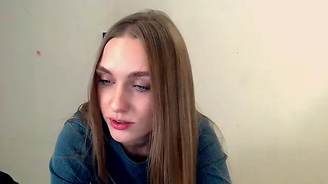 Snapshot of Doll_Angelina chatting on October 7, 5:56 am Doll Angelina online show from October 7, 5:56 am