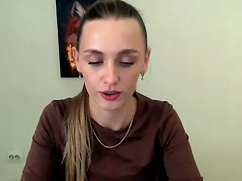 Snapshot of Doll_Angelina chatting on October 4, 6:52 am Doll Angelina online show from October 4, 6:52 am
