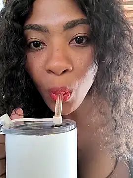 Angel tammy online show from April 14, 1:11 pm